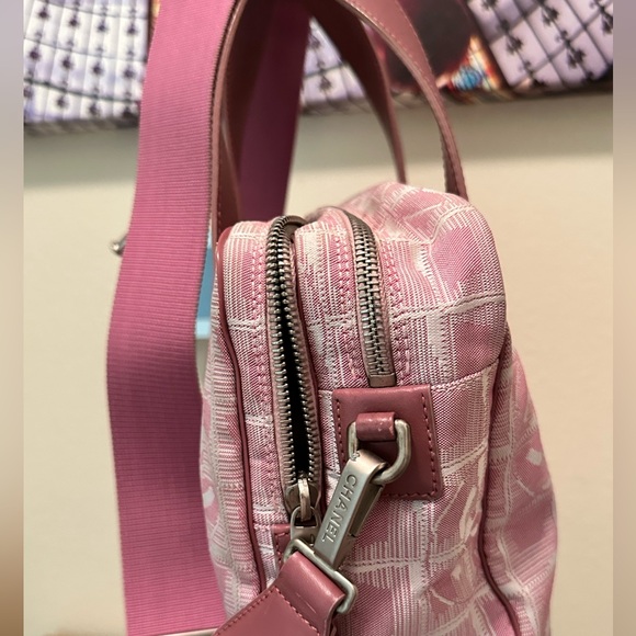 ππ Stunning Pink Chanel Nylon Canvas Crossbody/Tote Bag NOT THE BEAUTY LINE - Picture 14 of 15